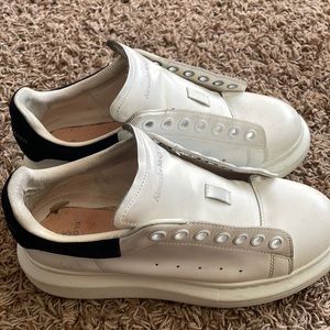 alexander mcqueens size 7